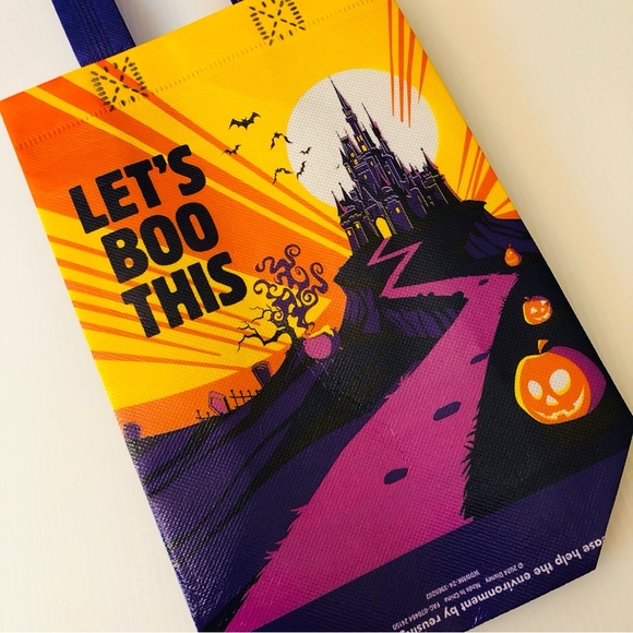 Disney 2024 Mickey's Not So Scary Halloween Party Bag - Picture 5 of 7